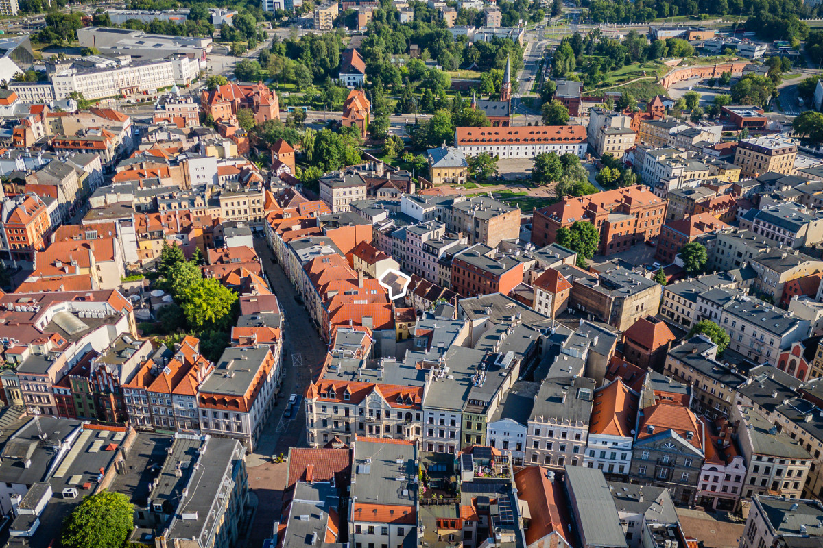 Dom 1