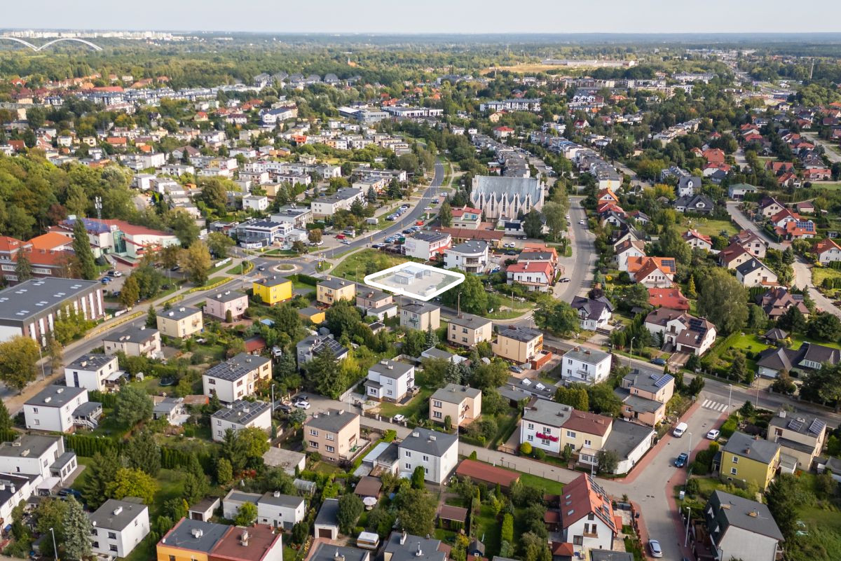 Dom 1